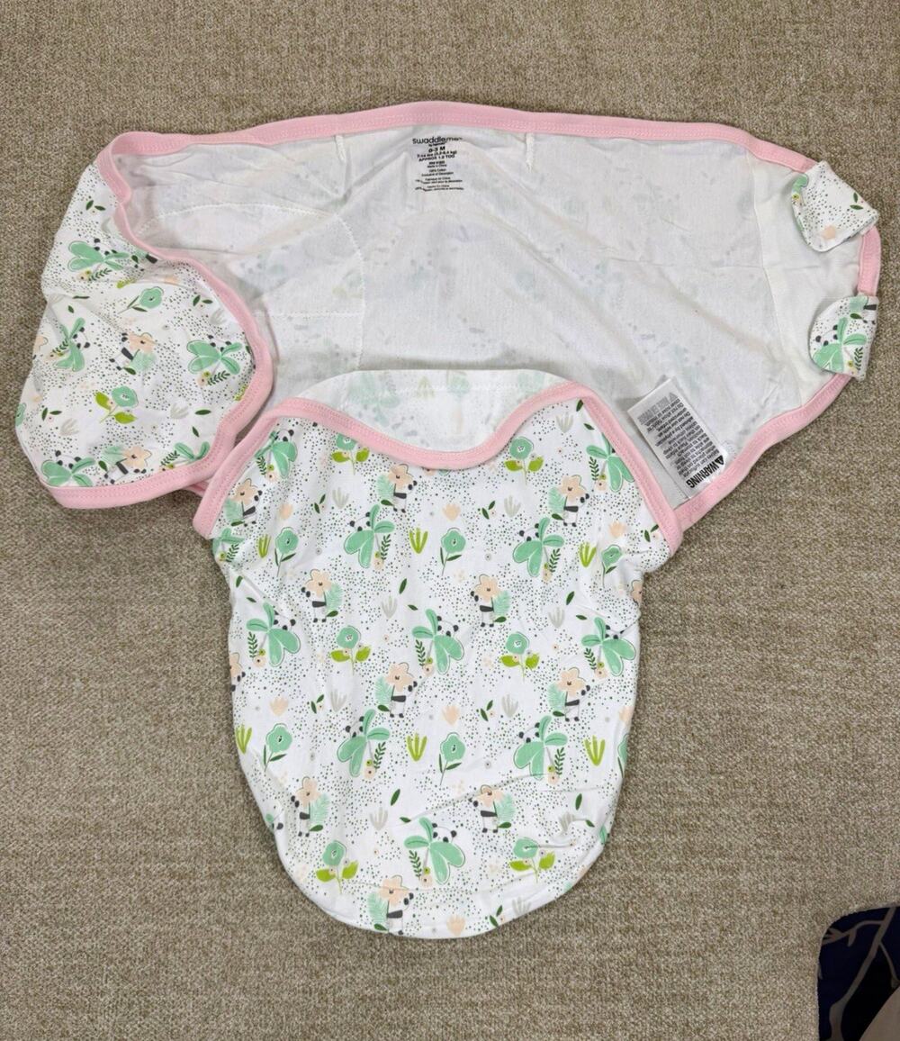 SwaddleMe Cotton Baby Bib 0-3M Animals White/Pink/Green Hook & Loop